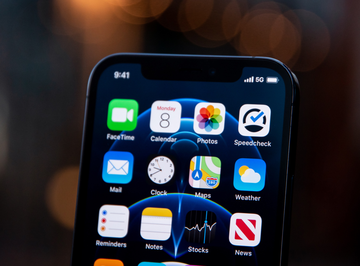 那大镇苹果手机维修分享为什么 iPhone 12 在冬季会自动关机 