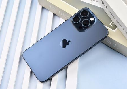 那大镇苹果维修点分享iPhone 15 Pro Max屏幕更换全新实操风险 